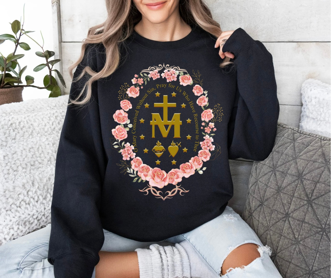 Immaculate Conception Medal Sweatshirt - Baylee's Creations T-Shirts and More